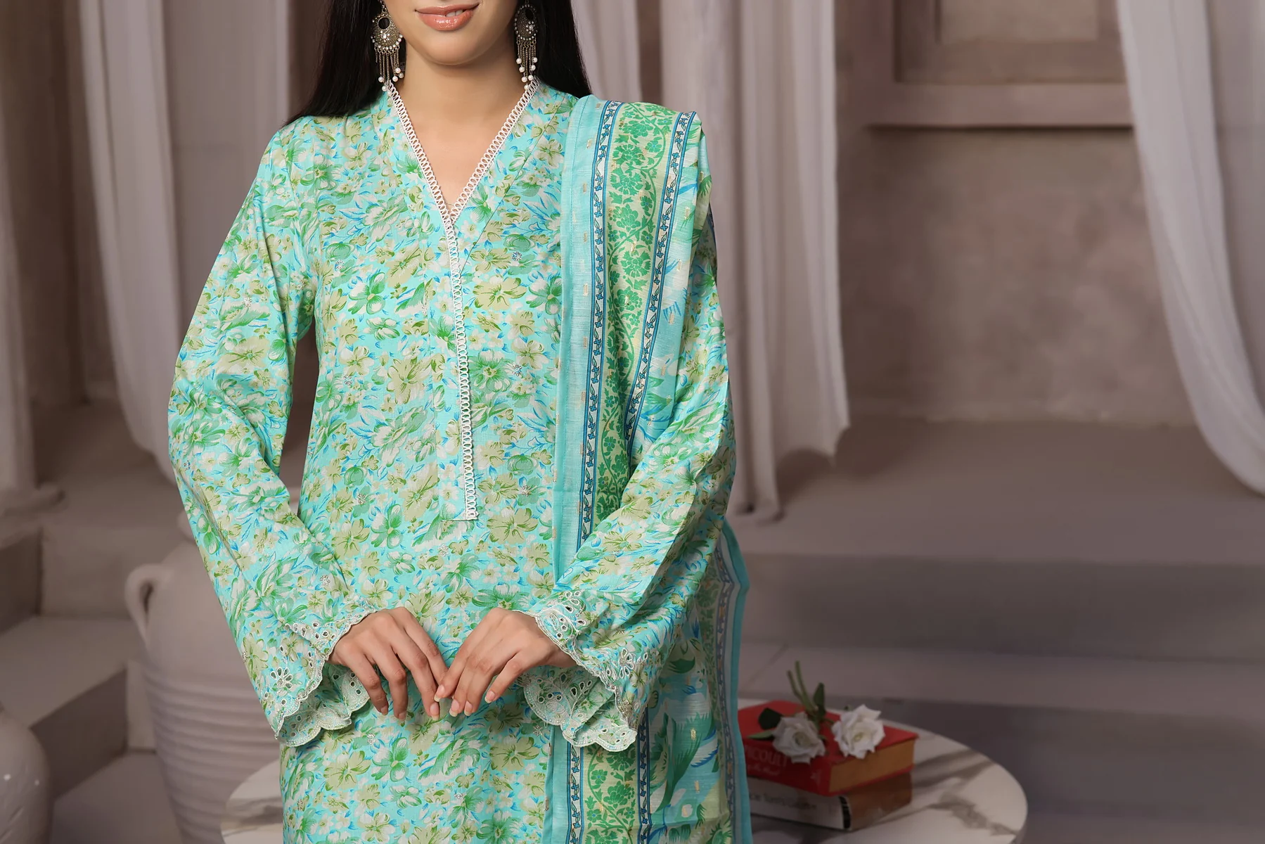 Aiza Momina Chikankari D-69 - Image 4