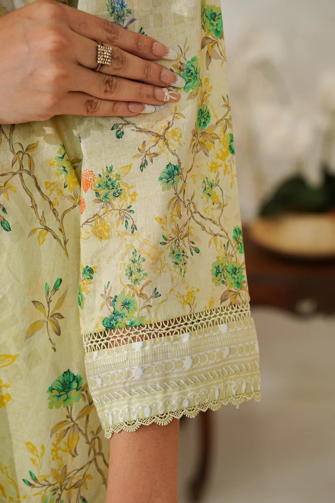 Ayesha Alishba Lawn D-651 - Image 7