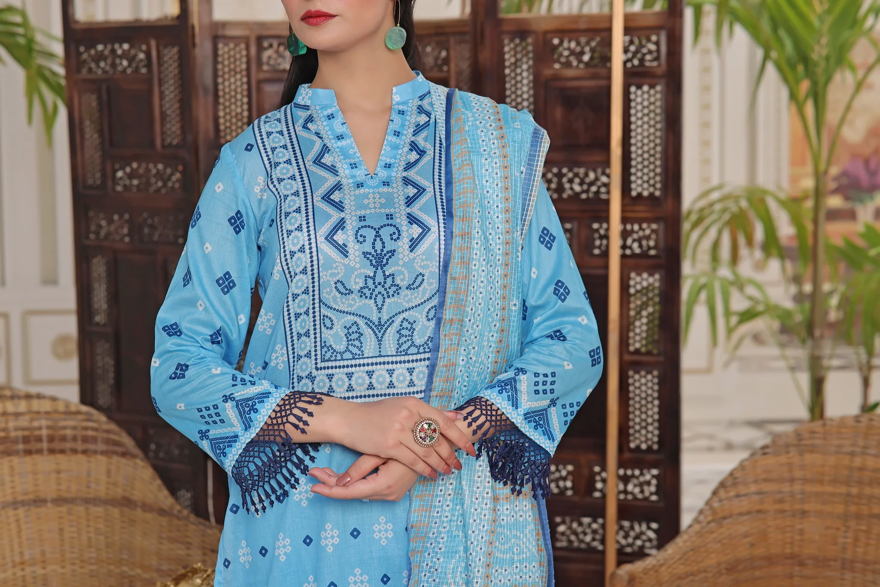 Chunri Lawn D-675 - Image 2