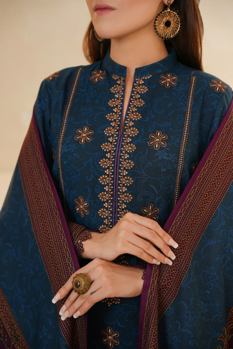 Mahnoor Emb Dhanak D-367 - Image 2