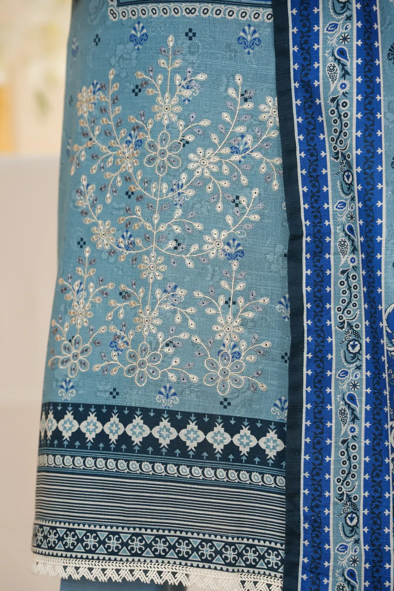 Mahnoor Emb Khaddar D-361 - Image 4