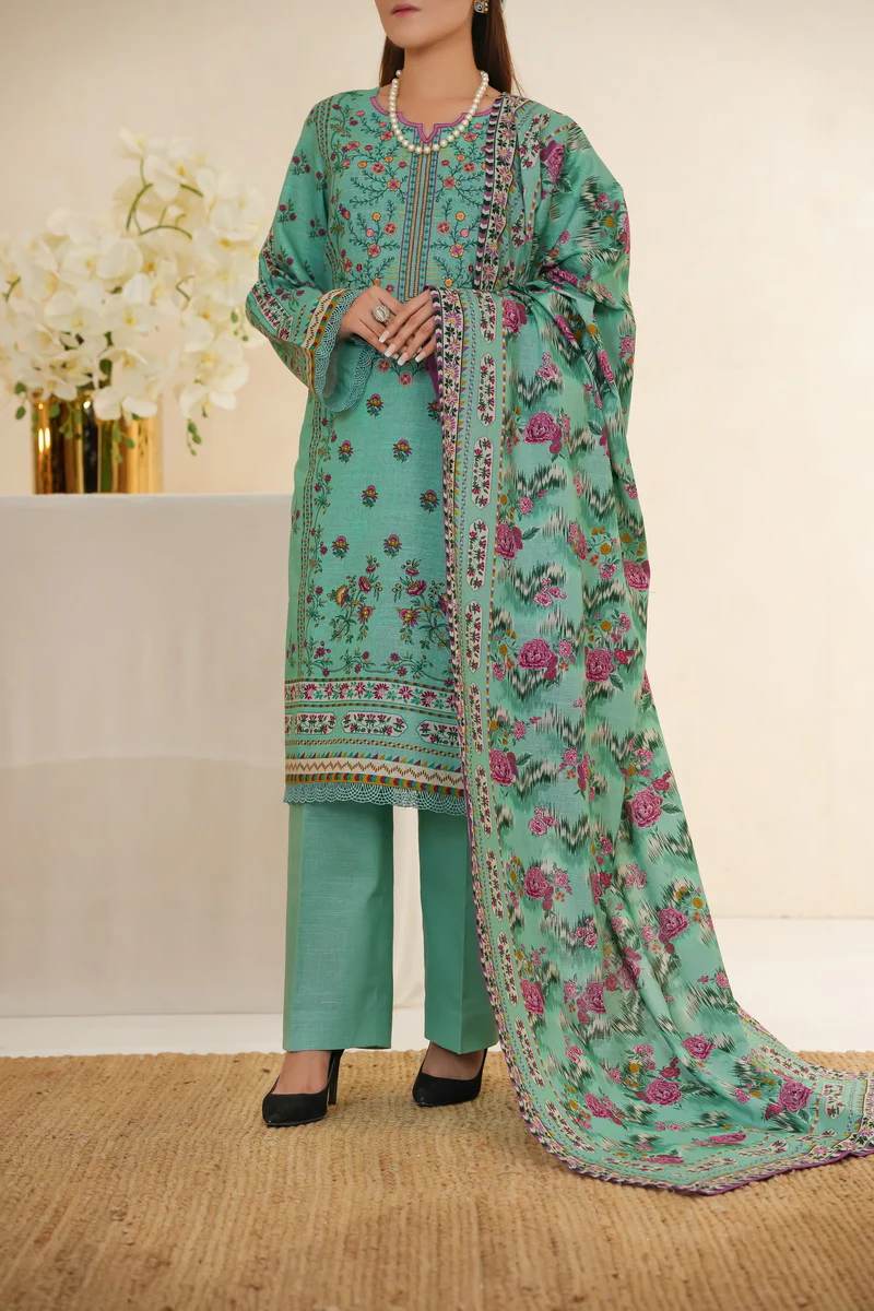 Mahnoor Emb Khaddar D-363 - Image 4