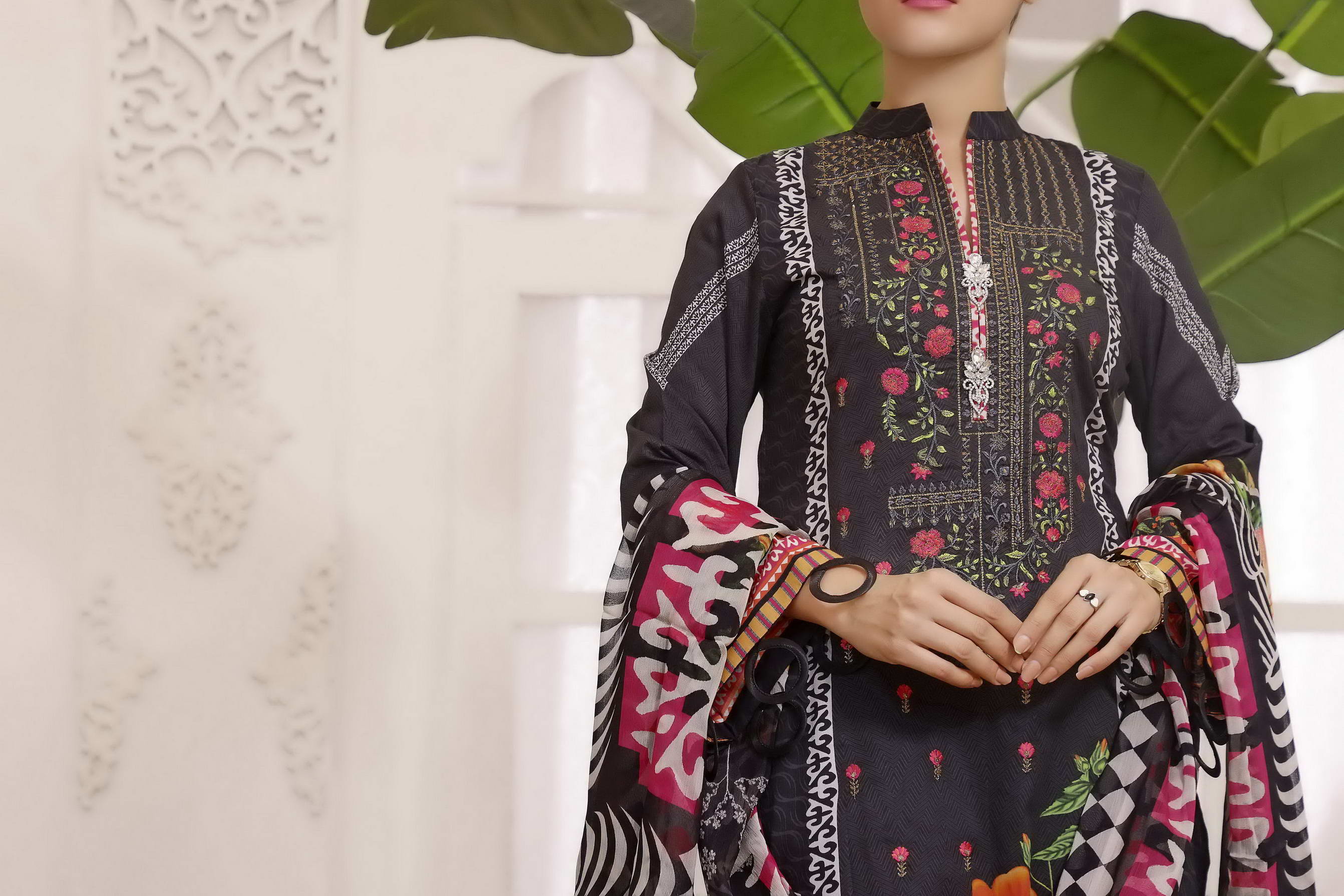 Misaal Emb Lawn D-02 - Image 3
