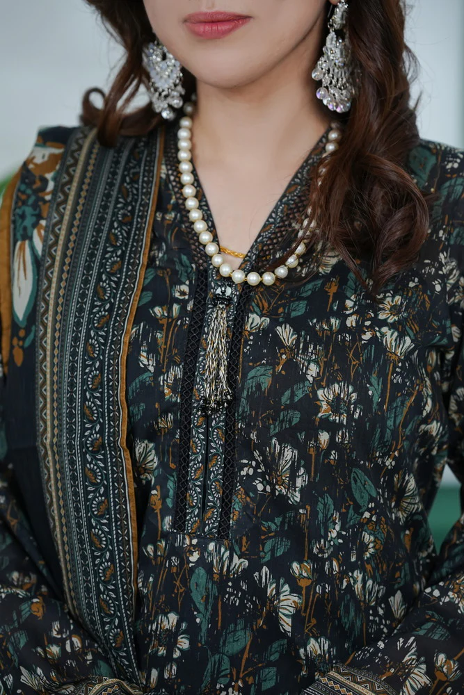 Misri Lawn D-761 - Image 4
