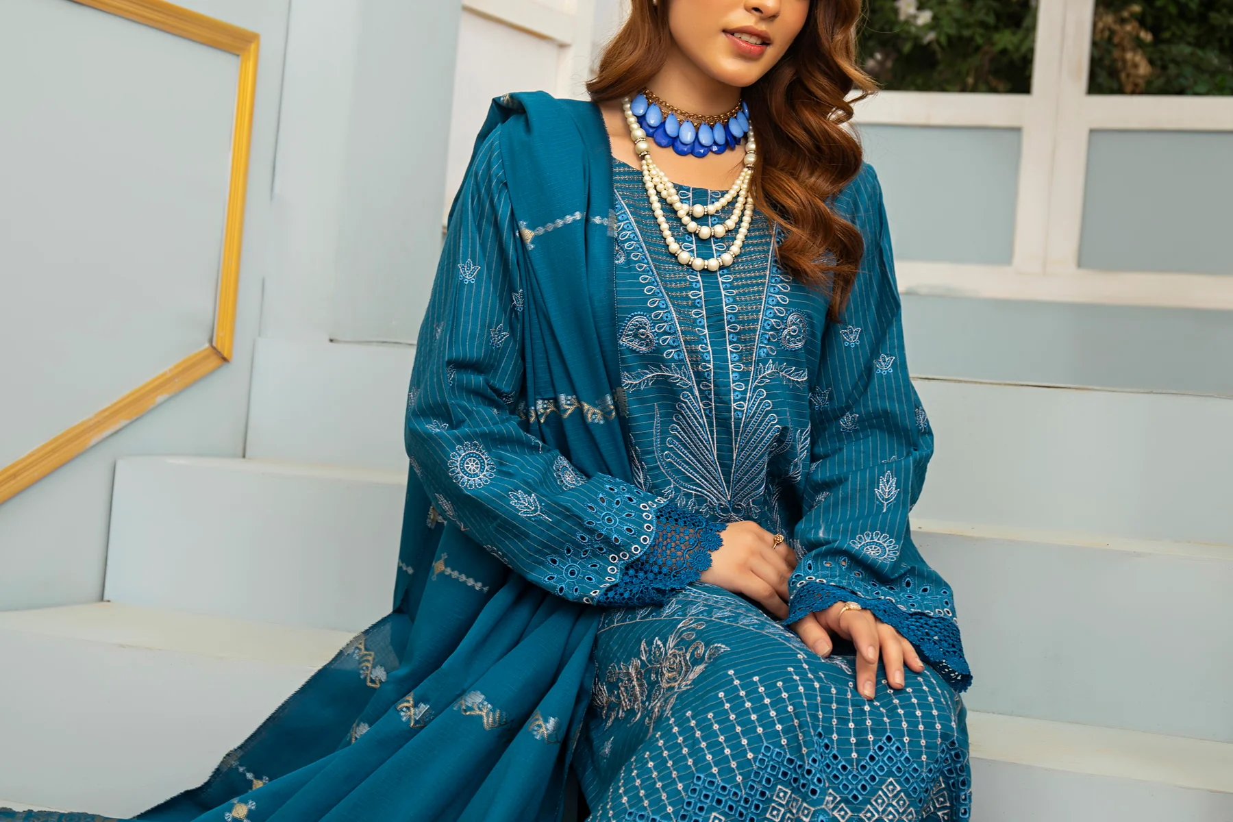 Naqsh Emb Lawn D-271 - Image 4