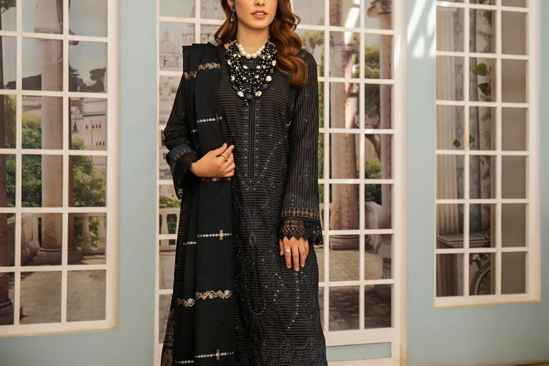 Naqsh Emb Lawn D-273 - Image 3