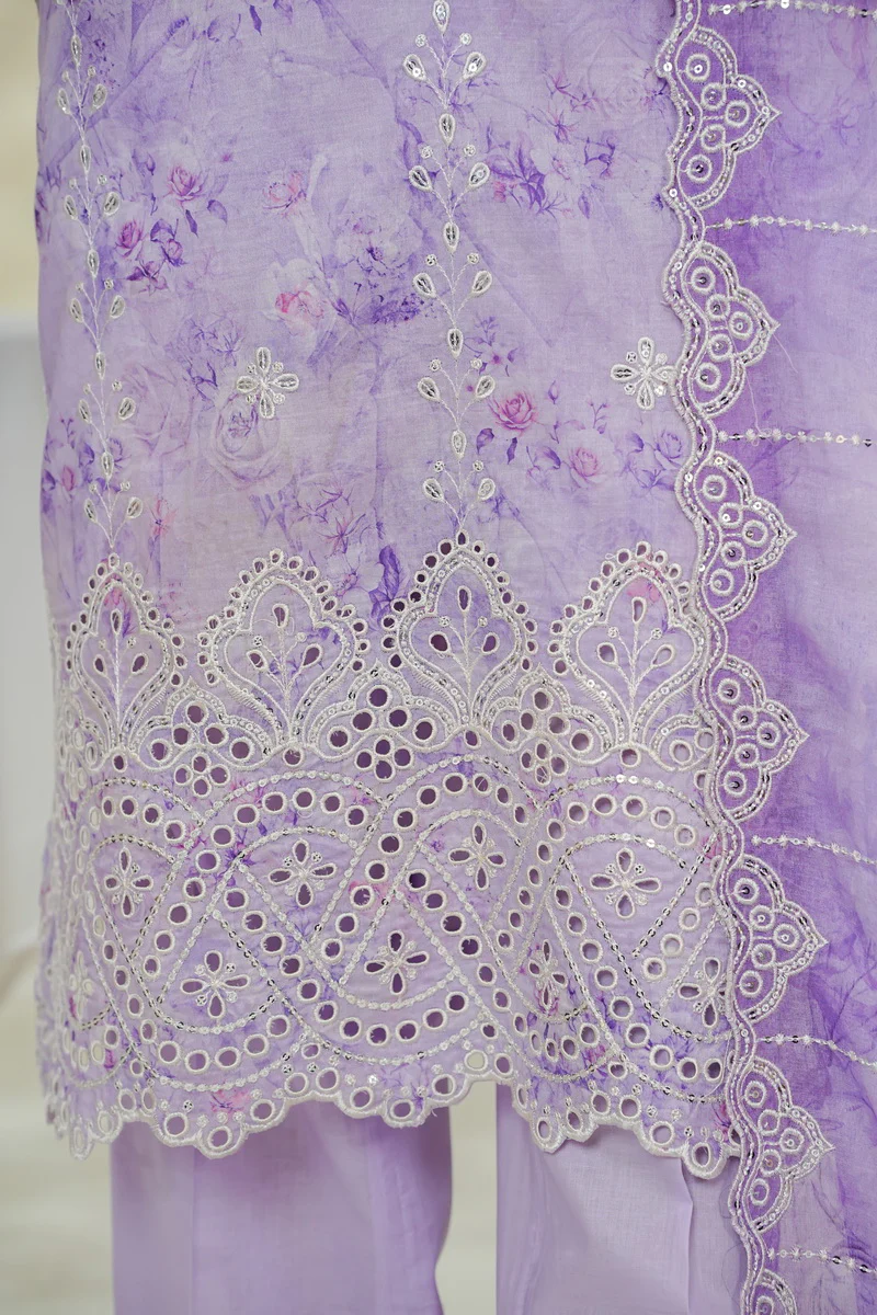 Ramsha Lawnkari D-783 - Image 4