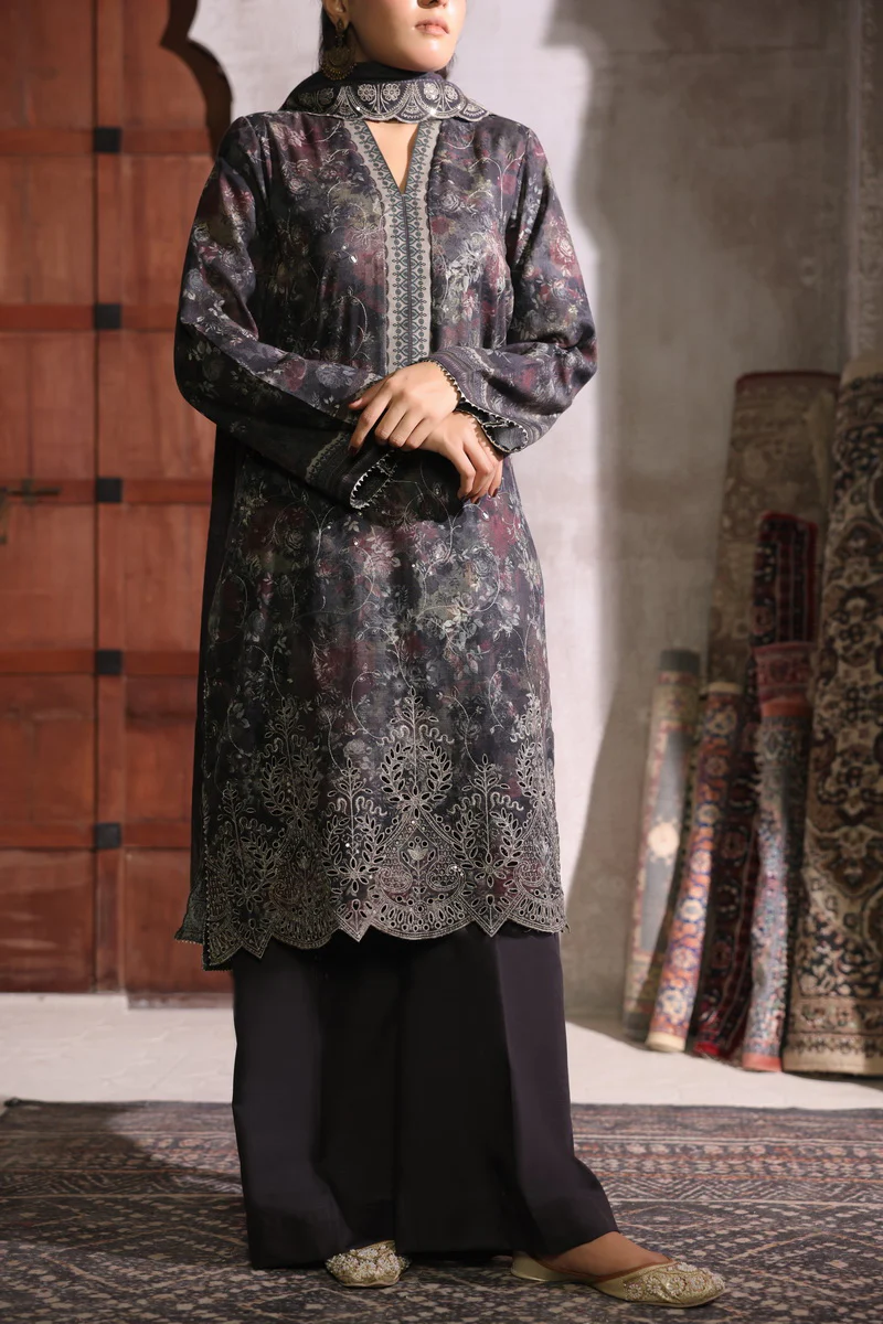Shahkar Emb Khaddar D-005 - Image 3