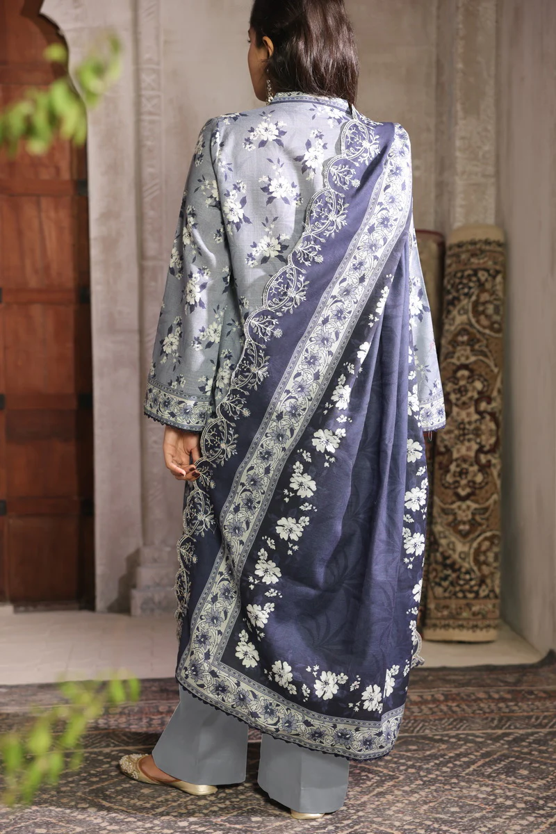 Shahkar Emb Khaddar D-009 - Image 4