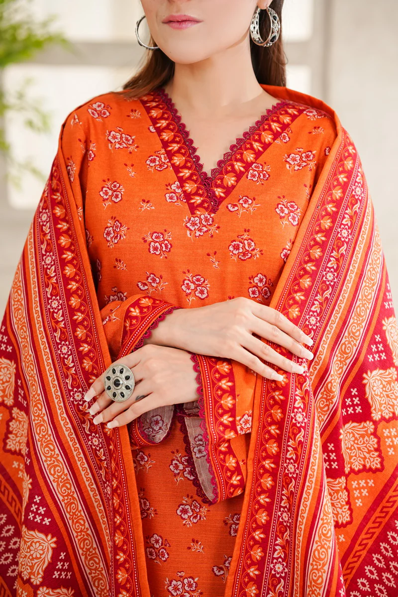 Shahkar Print Khaddar D-5531 - Image 4