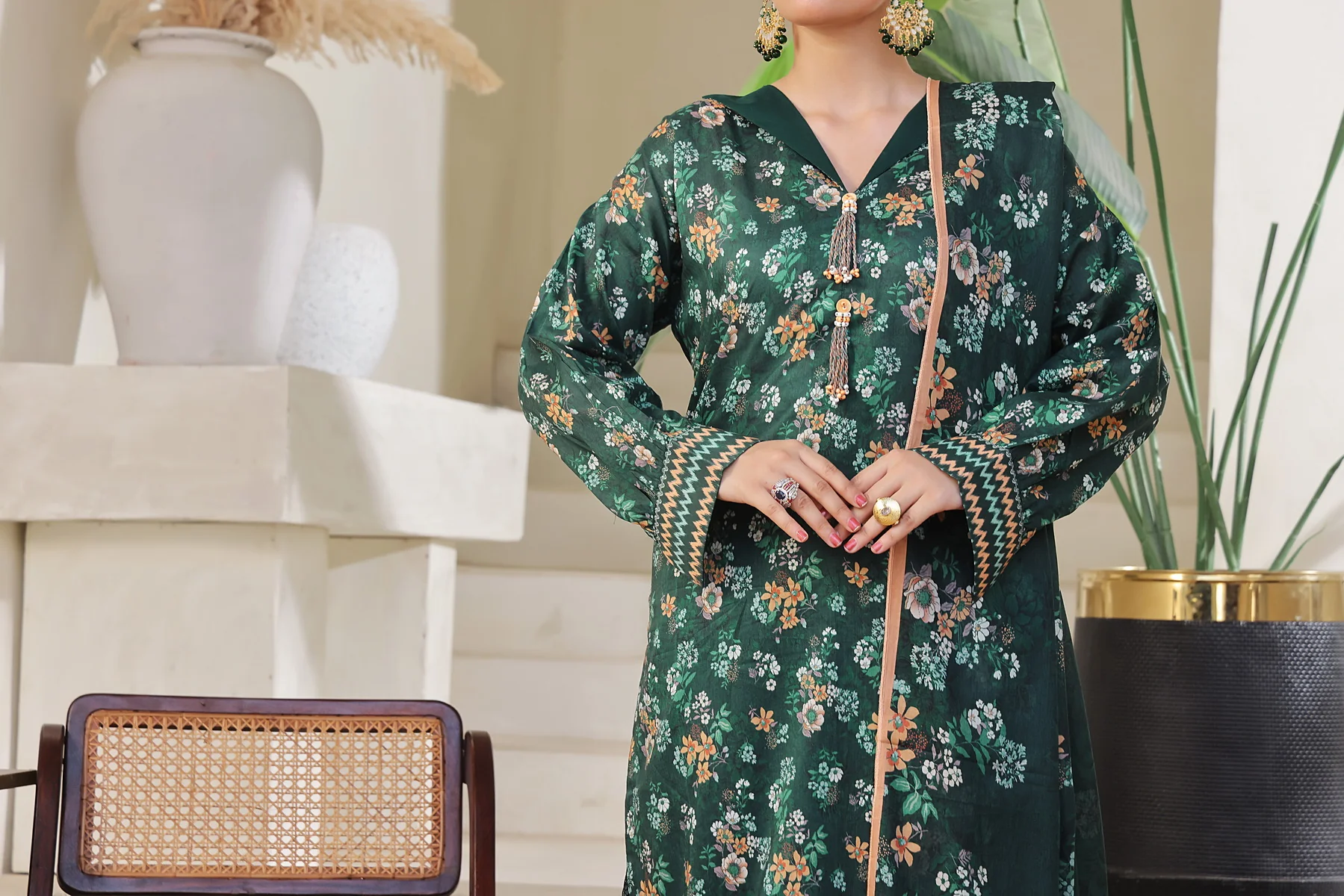 Sufinas Lawn D-652 - Image 4