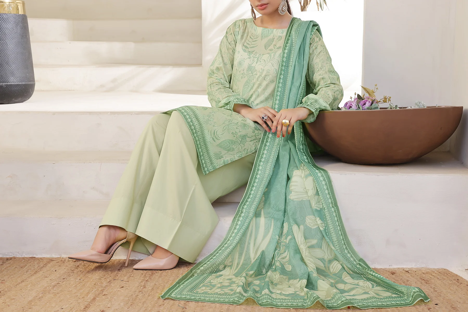 Sufinas Lawn D-654 - Image 3