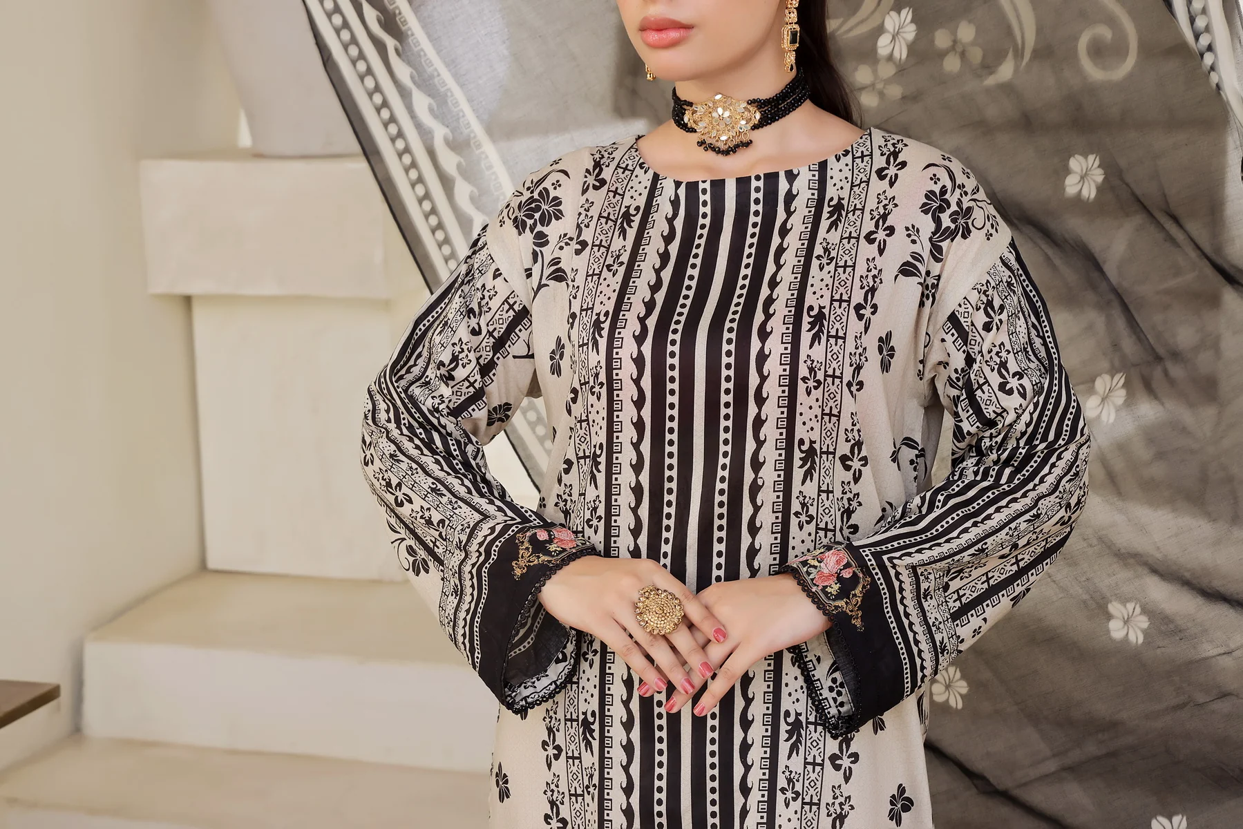 Sufinas Lawn D-660 - Image 4