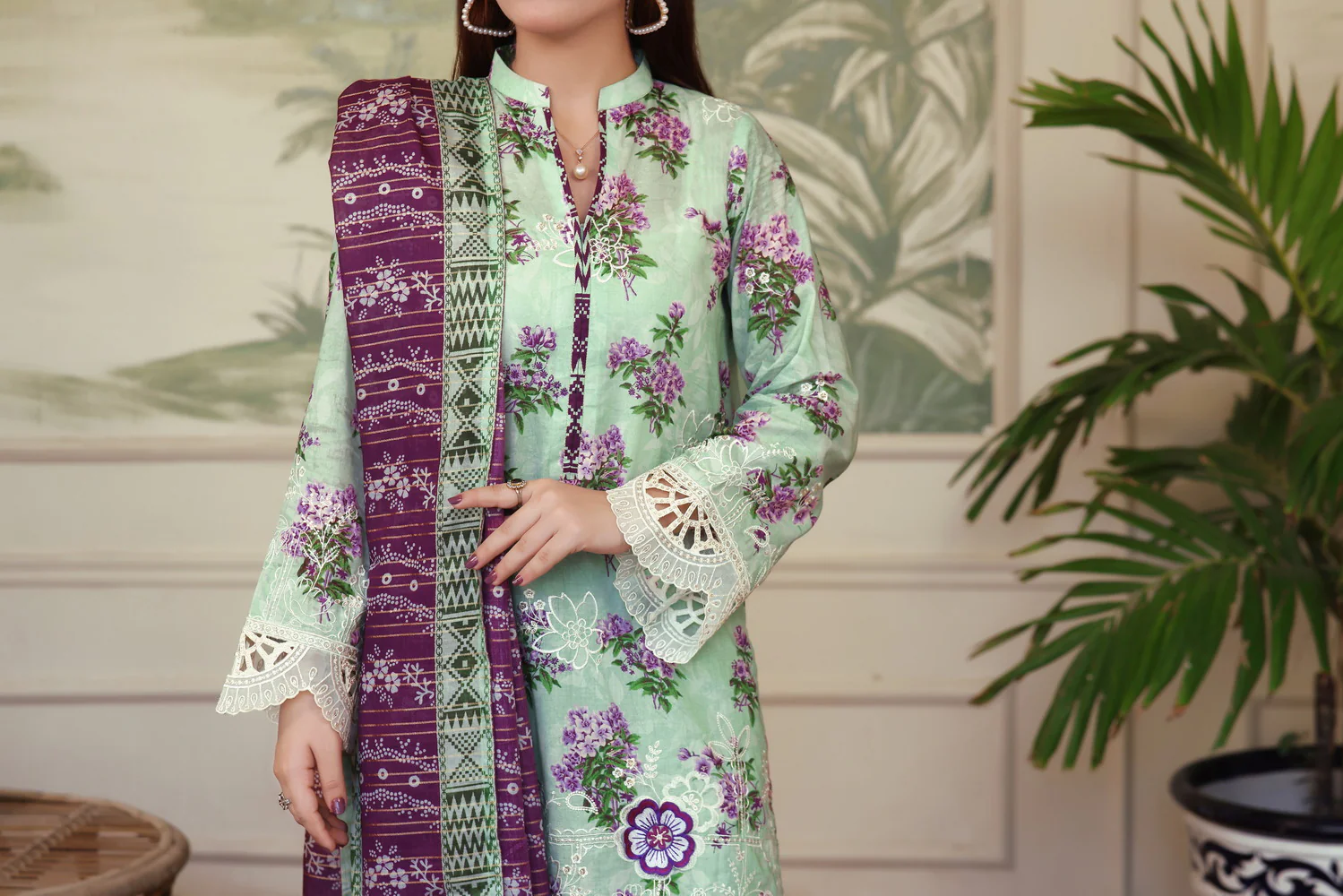 Zynah Chikankari D-409 - Image 5