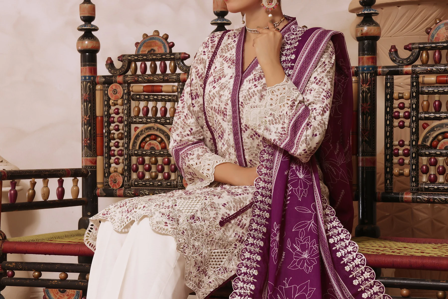Zynah Chikankari D-608 - Image 7