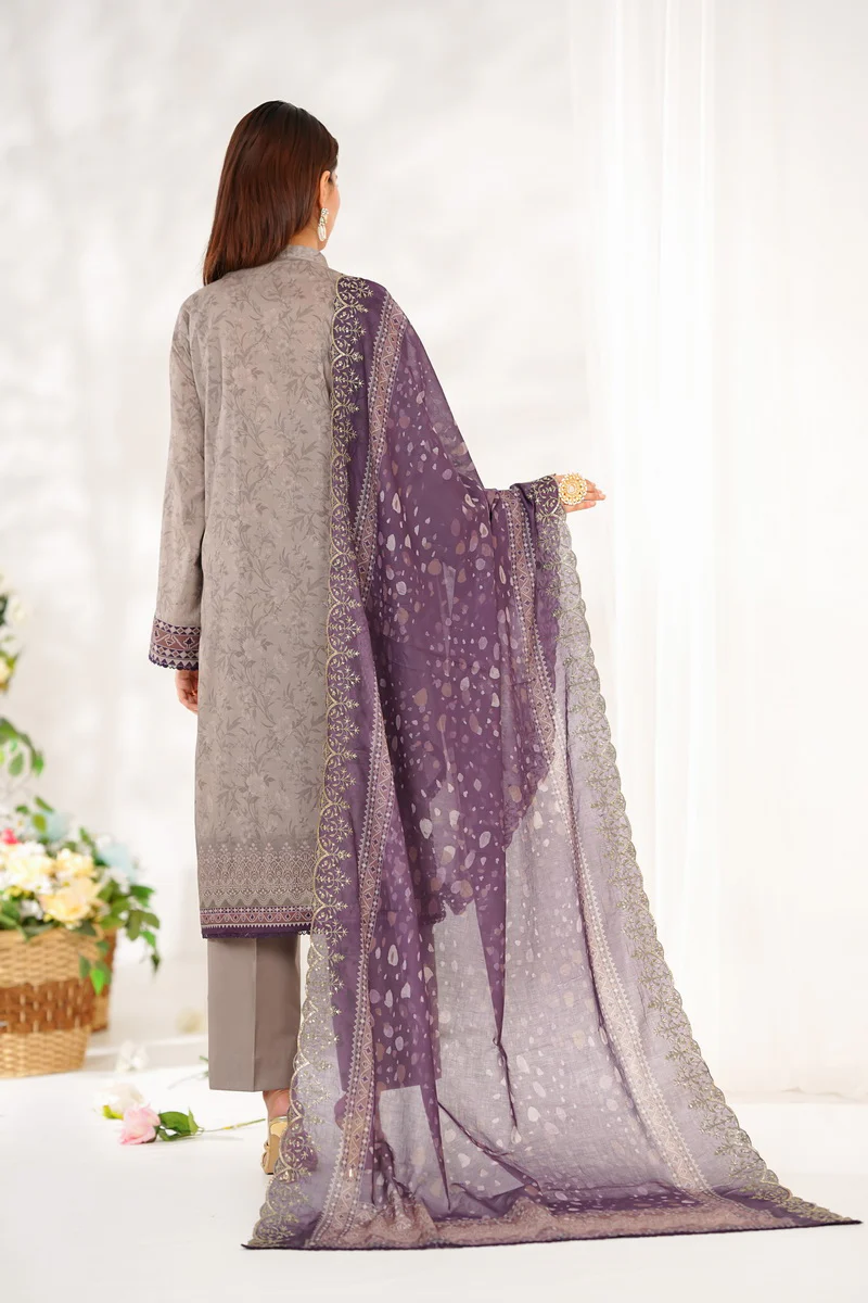 Zynah Chikankari D-688 - Image 4