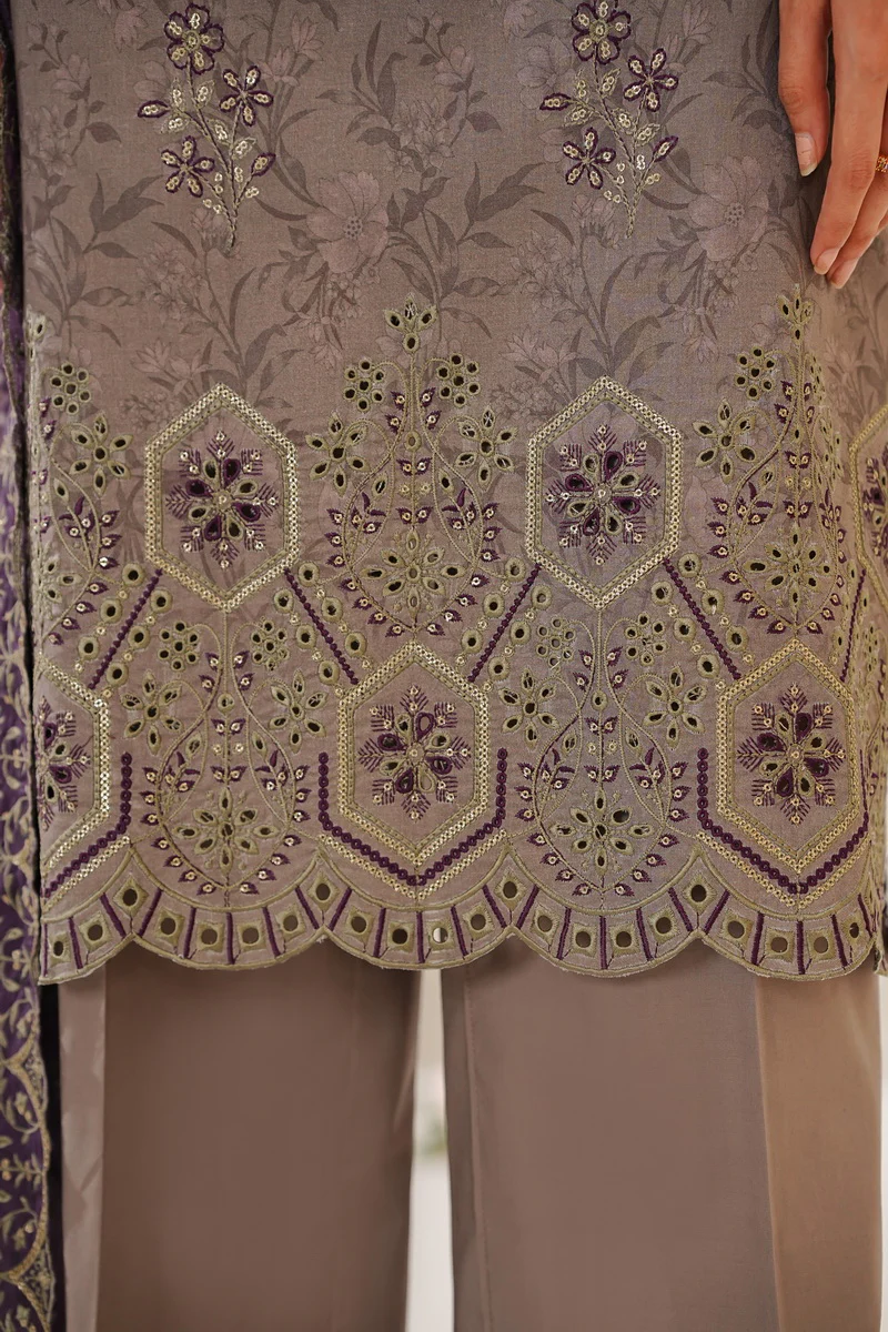 Zynah Chikankari D-688 - Image 5
