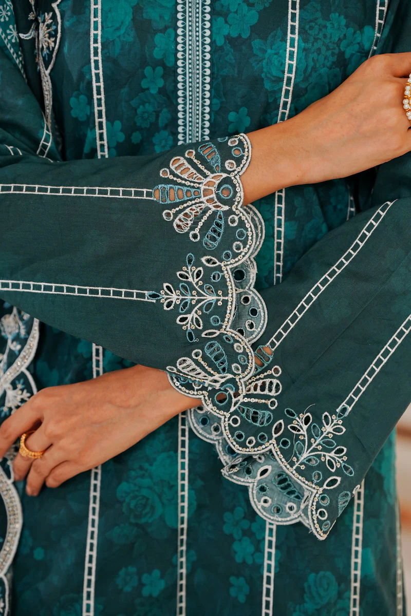 Zynah Chikankari D-689 - Image 5